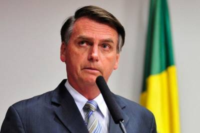 Президент Бразилии заявил, что его страна "практически победила" коронавирус