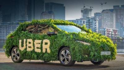 Uber пересадит таксистов на электромобили