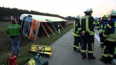 Более 30 человек пострадали в ДТП с рейсовым автобусом на севере Германии