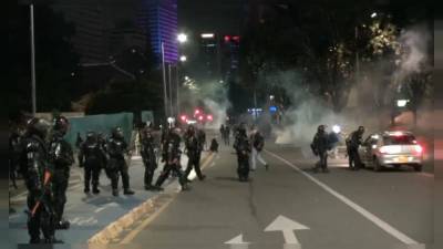 Колумбия: министр обороны извинился за действия полиции