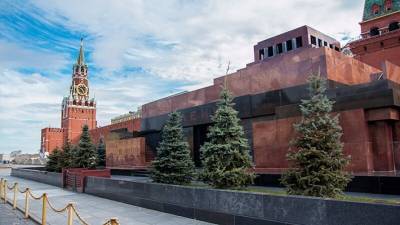 В КПРФ осудили поиски иного применения мавзолею Ленина