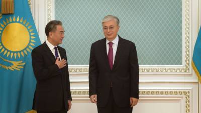 Токаев пригласил Си Цзиньпина в Казахстан
