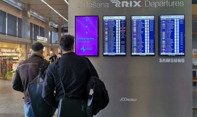 В ожидании второй волны: Латвия прекращает авиасообщение с Францией
