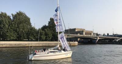 Семь футов под килем: в Калининграде стартовал парад яхт фестиваля "Паруса духа"