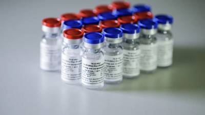 Завод в Ярославле выпустит в месяц около 8 млн доз вакцины от COVID-19
