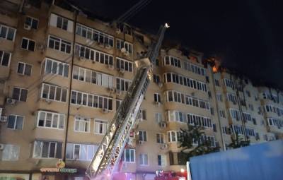 Пожарные локализовали возгорание в многоквартирном доме в Краснодаре