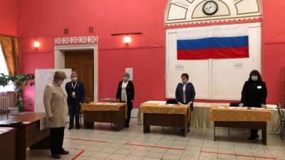 В Свердловской области выборы совместили с вакцинацией от гриппа