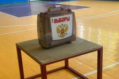 Председатель избиркома №559 в Миловидово рассказал, как проходит процедура голосования