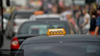Несовершеннолетняя москвичка обвинила таксиста в изнасиловании