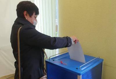 «За эффективное развитие 47 региона»: Людмила Нещадим приняла участие в выборах губернатора Ленобласти
