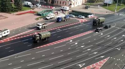 Акции протеста в Минске: в город стягивают военную технику