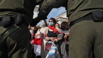 На протестах в Белоруссии 13 сентября задержали больше ста человек