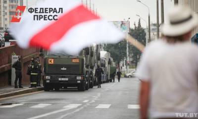 Спецтехника и БТР стягиваются к резиденции Лукашенко в Минске