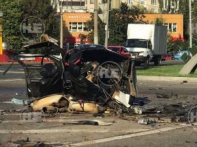 Страшное ДТП в РФ: машину разорвало на куски
