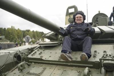 Украина и Россия отмечают День танкиста