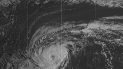 На Бермудах готовятся к урагану «Полетта», на побережье США – к шторму «Салли»