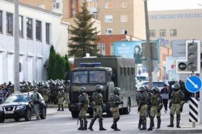 В Минске во время протеста силовики применили оружие
