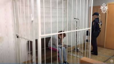 Мать зверски избитого мальчика из Омска заключили под стражу