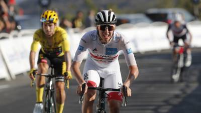 Погачар победил на 15-м этапе «Тур де Франс»