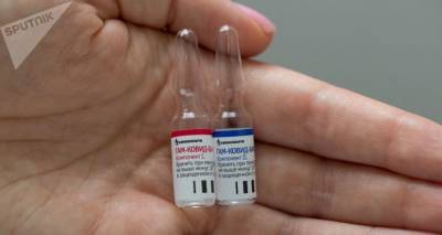Полсотни стран обсуждают с Россией поставки вакцины от COVID-19