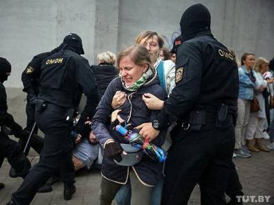 Многотысячный марш в Минске завершился массовыми задержаниями