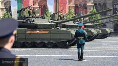 Российский танк Т-90М "Прорыв" вместил в себе многие идеи "Арматы"