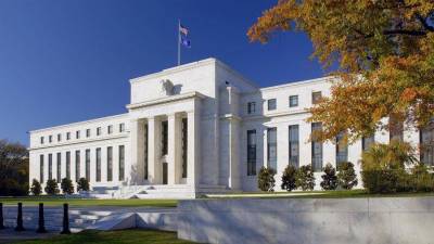 Забыть об инфляции: ФРС радикально меняет свою политику