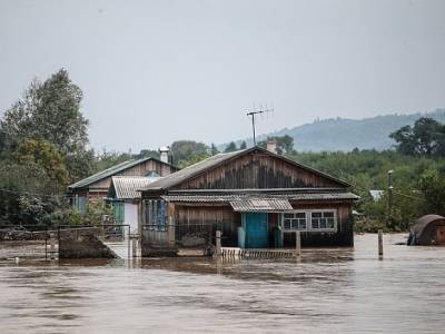 В ЕАО прорвало дамбу из-за повышения уровня воды в Амуре