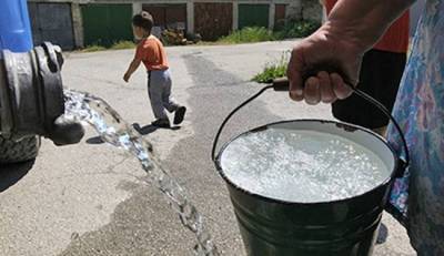 На Украине считают, что Россия сама должна снабжать Крым водой