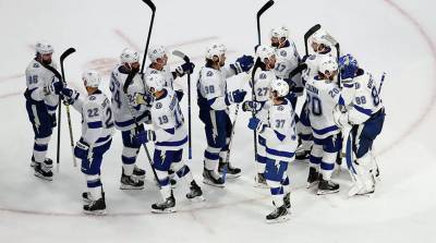 "Тампа" обыграла "Нью-Йорк Айлендерс" в четвертом матче финала Восточной конференции НХЛ