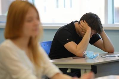 Названо число впавших в депрессию из-за самоизоляции школьников
