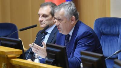Дрозденко лидирует на выборах губернатора в Ленобласти