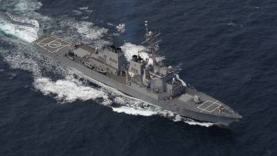 Российский флот следит за американским эсминцем в Балтийском море