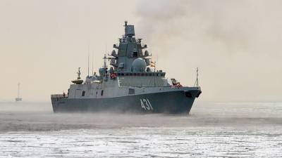 ВМФ РФ отслеживает действия эсминца США в Балтийском море
