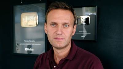 Кто отравил Алексея Навального? — точка зрения российского политического эксперта