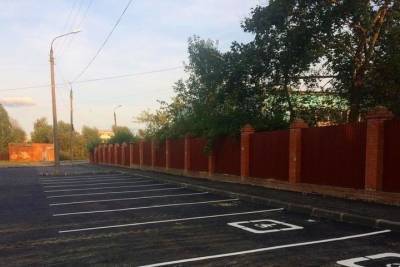 Новые парковки появились у школ Серпухова