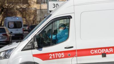 В Петербурге впервые за неделю выявлено менее 200 случаев COVID-19