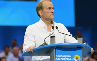 Медведчук раскритиковал Раду за законопроект об СНГ