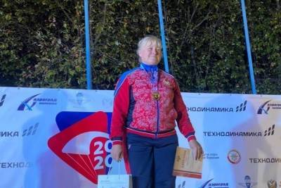 Псковская парашютистка установила новый национальный рекорд