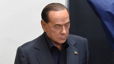Берлускони выписали из больницы