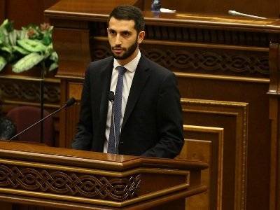 «Мой шаг»: КС Армении не должен состоять из судей, угодных власти