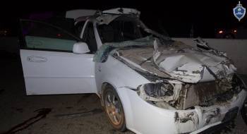 На трассе "Самарканд-Бухара" автомобиль врезался в автобус: погибли два человека