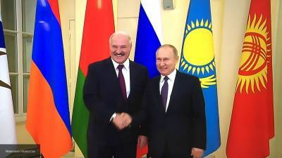 Крутаков: интеграция с Россией стала последним шансом для Лукашенко