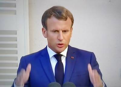 Макрон в разговоре с Путиным сообщил о выводах экспертов во Франции об отравлении Навального