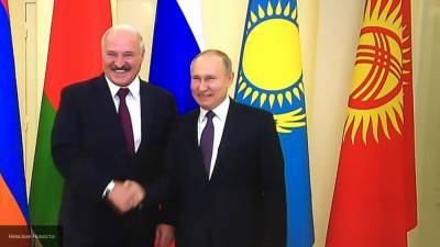 Путин: народ Белоруссии должен сам разобраться в ситуации в стране