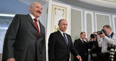 Конституция и большой кредит: Путин проводит встречу с Лукашенко в Сочи