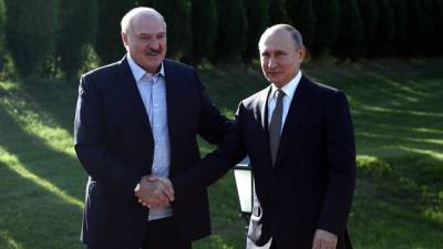 Лукашенко поблагодарил Путина за порядочность