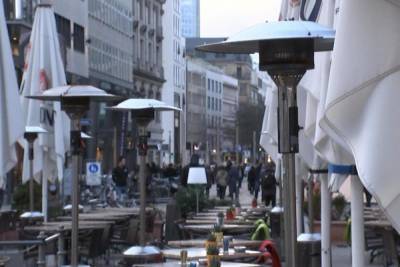 Германия: Этой зимой на улицах Франкфурта будет жарко