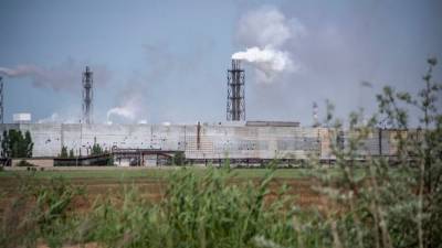 Экс-директора химзавода будут судить за выбросы химикатов в Армянске