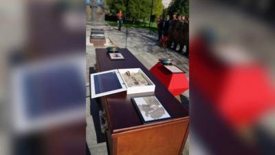 В Петербурге прошла церемония прощания с летчиками, погибшими в битве за Ленинград